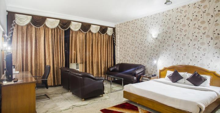 Sarao Hotel Mohali Exteriör bild