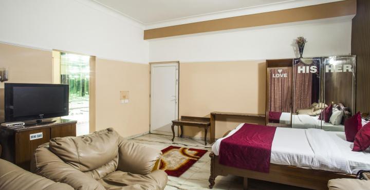 Sarao Hotel Mohali Exteriör bild
